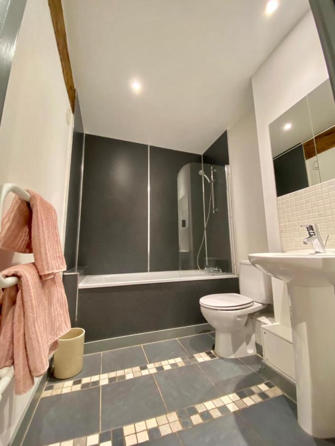 Stewart Docks Apartment กลอสเตอร์ ภายนอก รูปภาพ